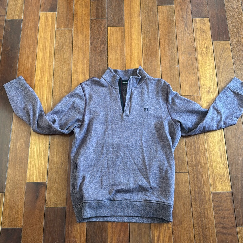 Travis Matthew men’s golf sweater